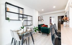 Wekey Homes, Ángel Deluxe Apartment&Free Parking